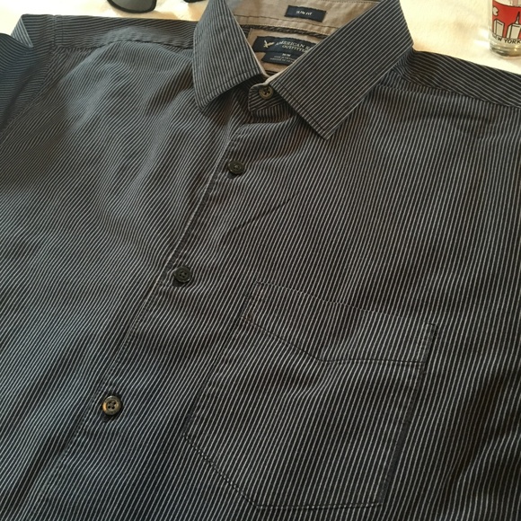 American Eagle Slim Fit Button Down Long Sleeve Blue Shirt. Sz: Medium - Picture 7 of 9